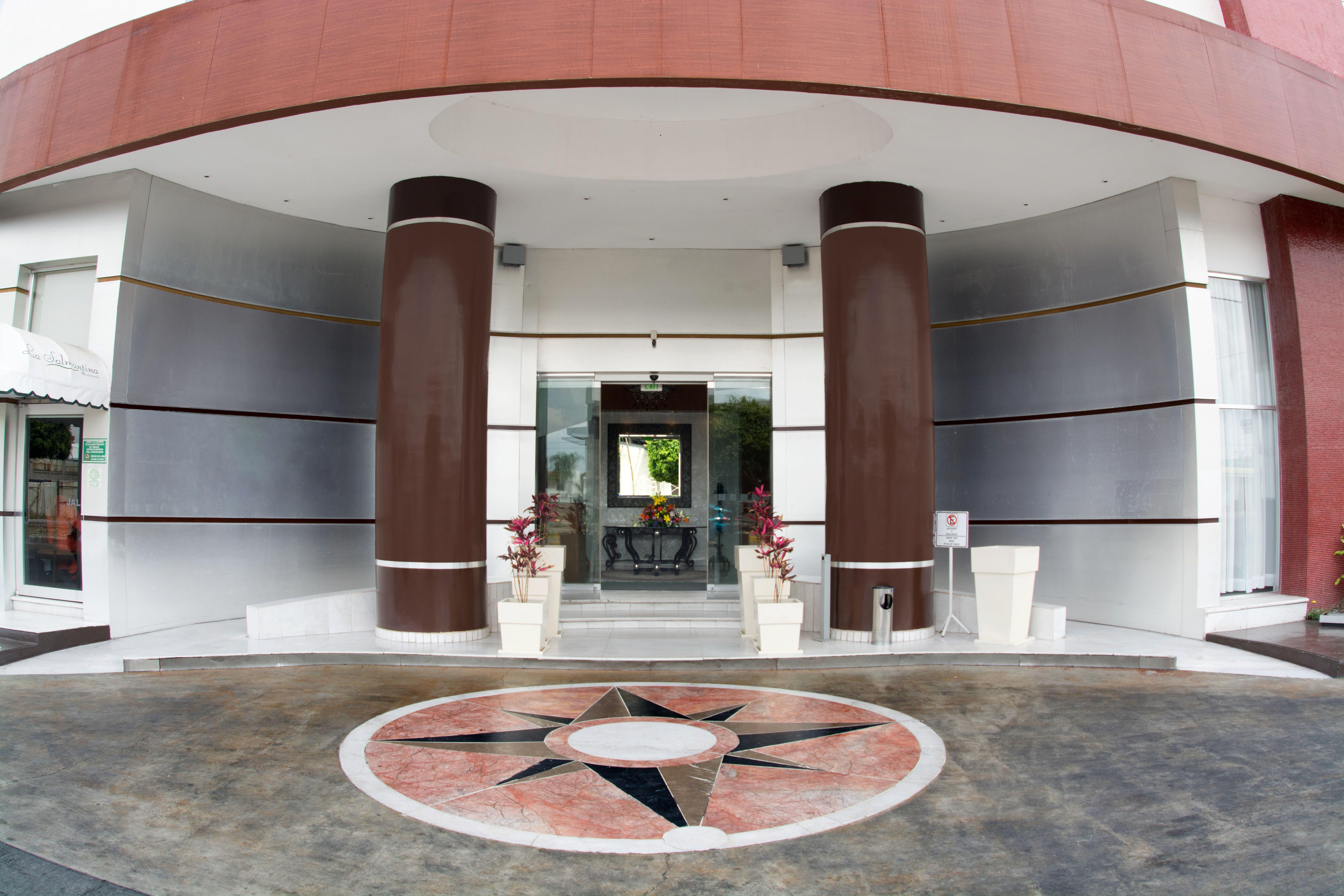 Hotel & Suites Bel Air Business Salamanca Esterno foto